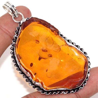 Ambre, pendentif argent