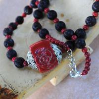 Cr 2115c collier corail rouge onyx noir grave ethnique tibet chine achat vente bijoux 1