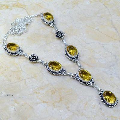 CT-0093 - Joli  COLLIER, PARURE, SAUTOIR avec 6 CITRINES dorées - 160 carats - 32 gr