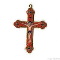 Cx 066a croix cretienne crucifix jesus christ insigne pelerin 