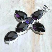 Cx 3146b croix pendentif 32x45mm 11gr amethyste pourpre violette gothique achat vente bijou argent 925