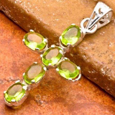 Cx 3186a croix 45mm chretienne crucifix 20x30mm peridot vert pendant pendentif argent 925