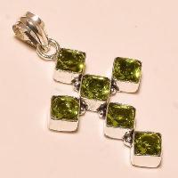 Cx 5605a pendentif croix pendant peridot pierre taillee gemme argent 925 achat vente bijoux