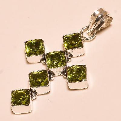 Cx 5605b pendentif croix pendant peridot pierre taillee gemme argent 925 achat vente bijoux