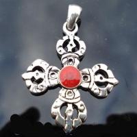 Cxd 003a croix cretienne crucifix jesus christ insigne pelerin