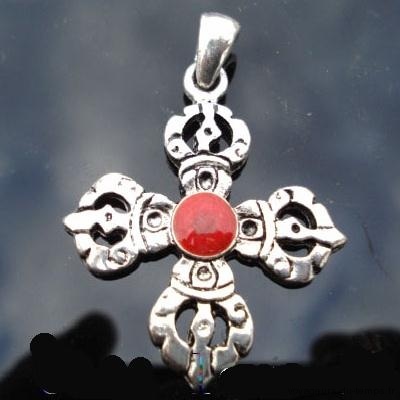 Cxd 003a croix cretienne crucifix jesus christ insigne pelerin