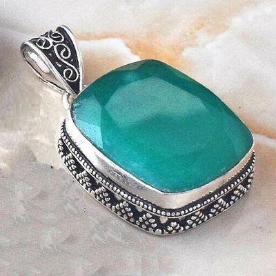 Em 0127c pendentif 16gr pendant emeraude 22x28mm medieval achat vente bijoux argent 925