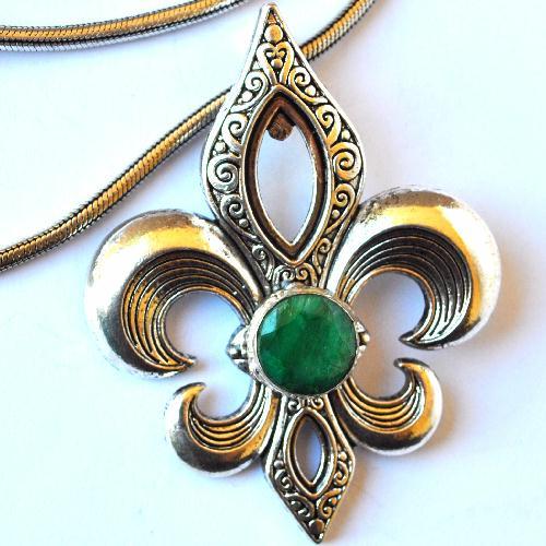 Em 0134 collier pendant fleur de lys emeraude 41gr chaine46cm 2