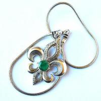 Em 0134 collier pendant fleur de lys emeraude 41gr chaine46cm 4 