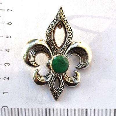 Em 0257 pendentif pendant emeraude fleur de lysl 18gr 12mm argent925 1 