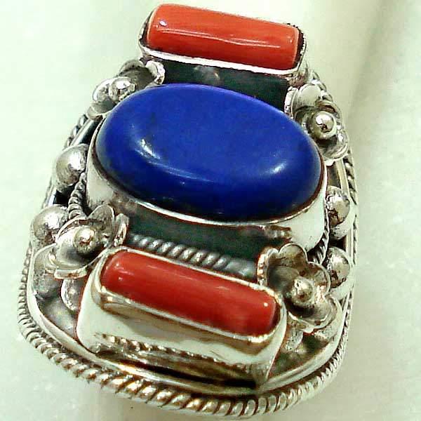 Lpc 121 bague tibetaine lapis lazuli corail t55 15x10mm argent 2