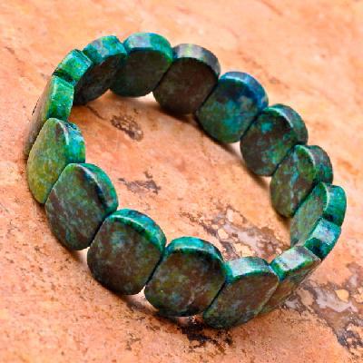 Bracelet 30 gr avec 16 perles en MALACHITE verte 12 x 16 mm