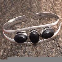 On 0102b bracelet torque 15gr onyx noir 10x15m gothique argent 926