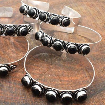 On 0103a bracelet torque 22gr onyx noir 5x8mm gothique argent 925