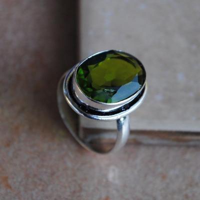 PER-008b - Belle BAGUE T 59 avec Cabochon PERIDOT vert - argent 925 - 25 carats 5.1 g