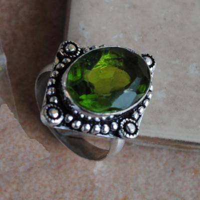 PER-013a - Belle BAGUE T 58 avec Cabochon PERIDOT vert - argent 925 - 30 carats 6.1g