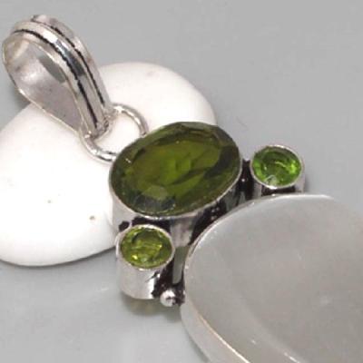 PER-031 - Grand PENDENTIF PENDANT avec QUARTZ et PERIDOTS - 79 carats 15,8 gr - argent 925