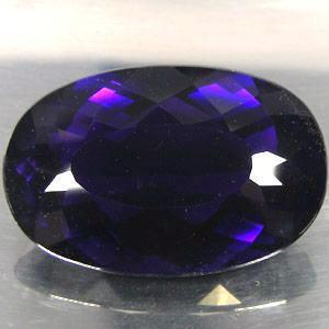 Pta 037a amethyste 47x31x18mm 155carats uruguayl pierre semi precieuse