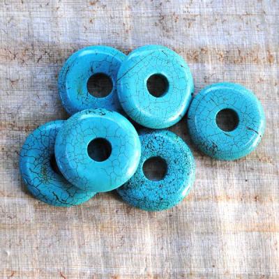 Ptq 017a donut 35mm perle turquoise howlite reconstituee 1