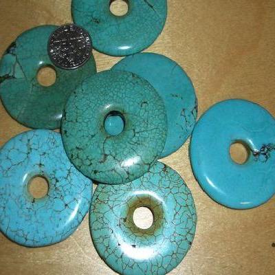 Ptq 017a donut 35mm perle turquoise howlite reconstituee 1