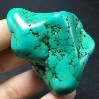 Tqp 112d turquoise polie verte tibet tibetaine 57gr 51x32x27mm pierre gemme lithotherapie reiki