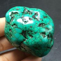 Tqp 123d turquoise polie verte tibet tibetaine 58gr 40x38x23mm pierre gemme lithotherapie reiki